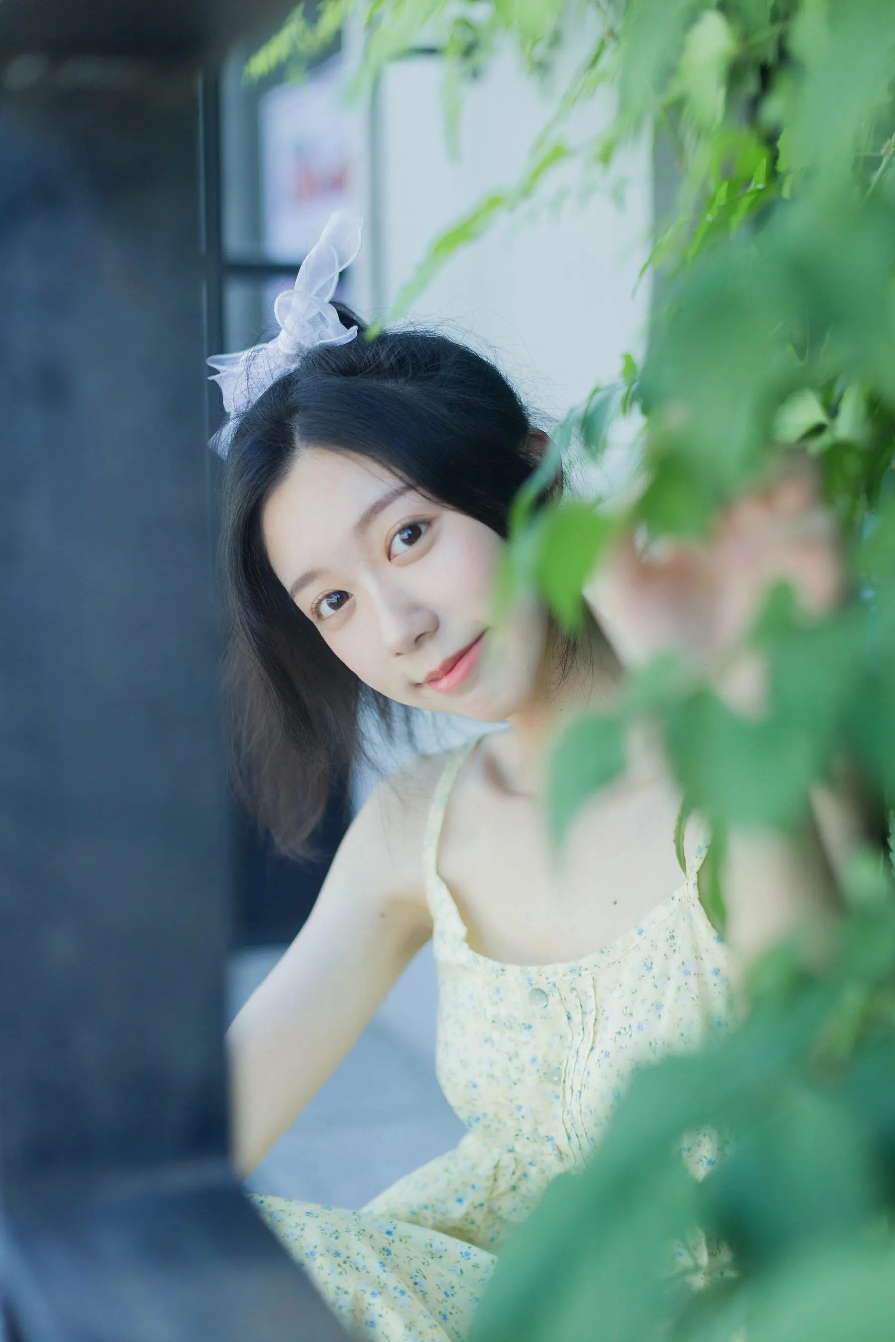 [YITUYU艺图语]2022.08.18 夏日凌霄 饲猫少女- [33P]插图3